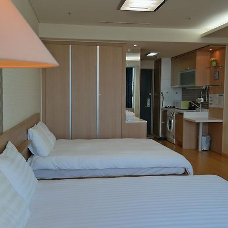 מלון אינצ'ון Crown House מראה חיצוני תמונה